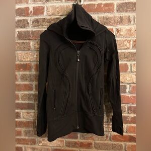 LULULEMON zip up hoodie size 4